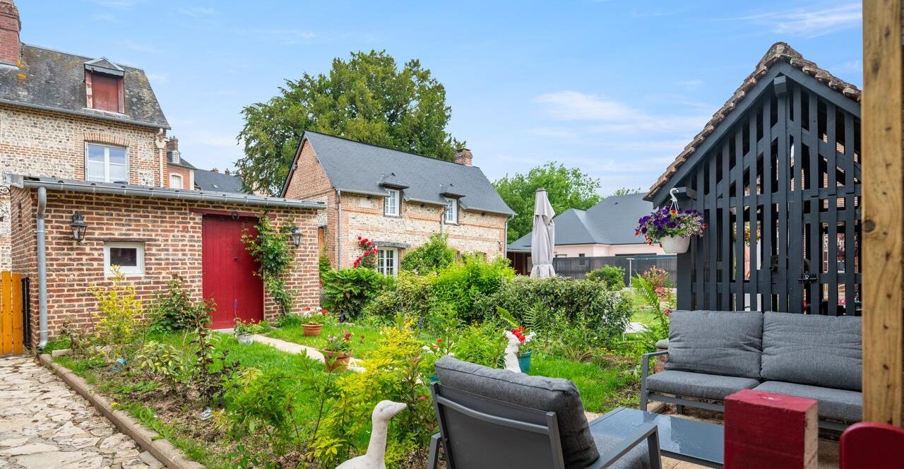 Photo of Outdoor in Saint-Saens