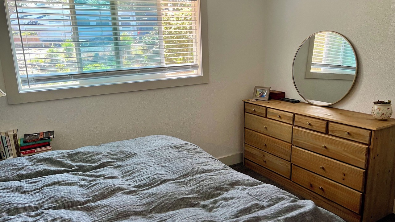 Photo of Bedroom in Larkspur