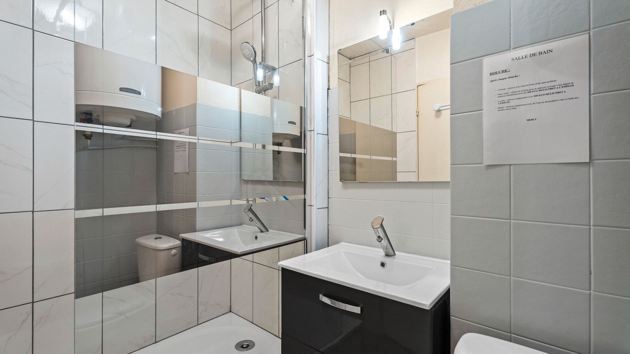 Photo of Bathroom in Saint-Mandrier-sur-Mer