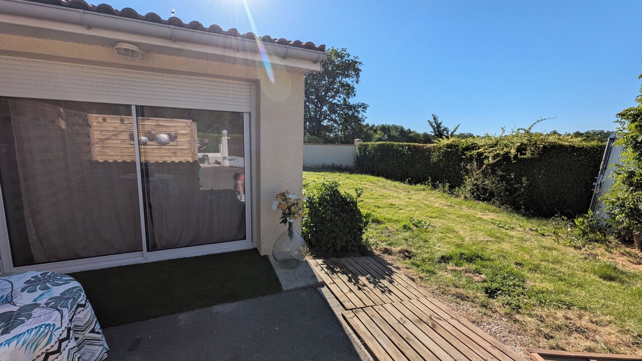 Photo of Patio Balcony in Meauzac