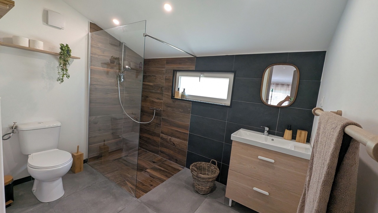 Photo of Bathroom in Meauzac