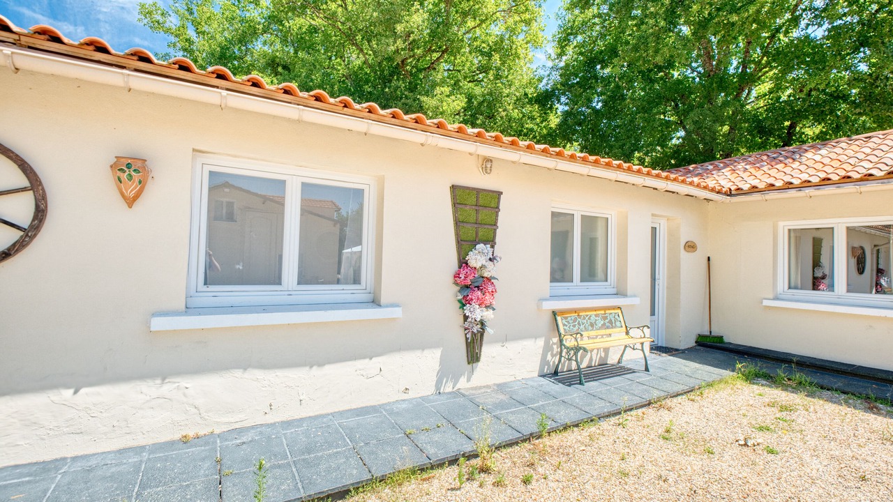 Photo of Outdoor in Bergerac