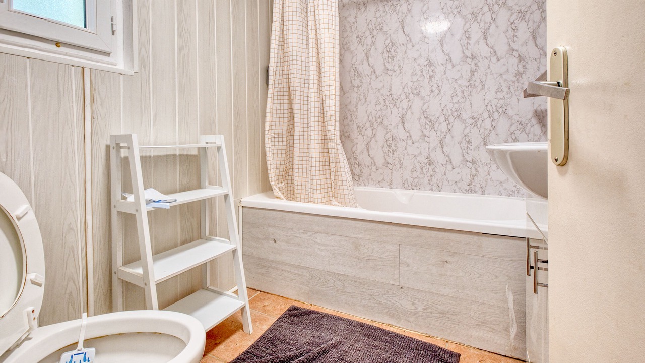 Photo of Bathroom in Bergerac