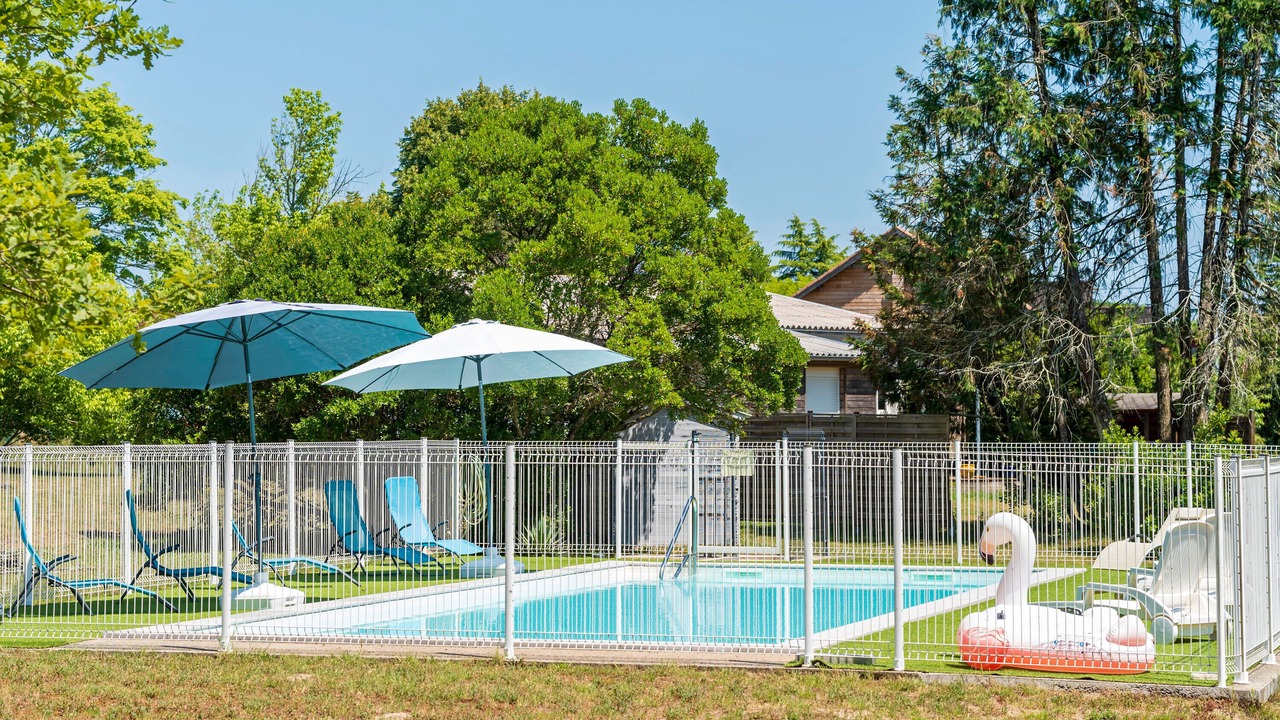 Photo of Outdoor in Lesperon