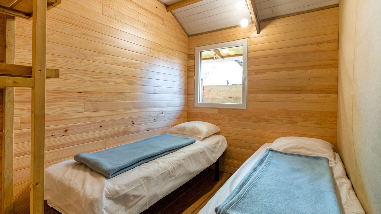 Photo of Bedroom in Lesperon