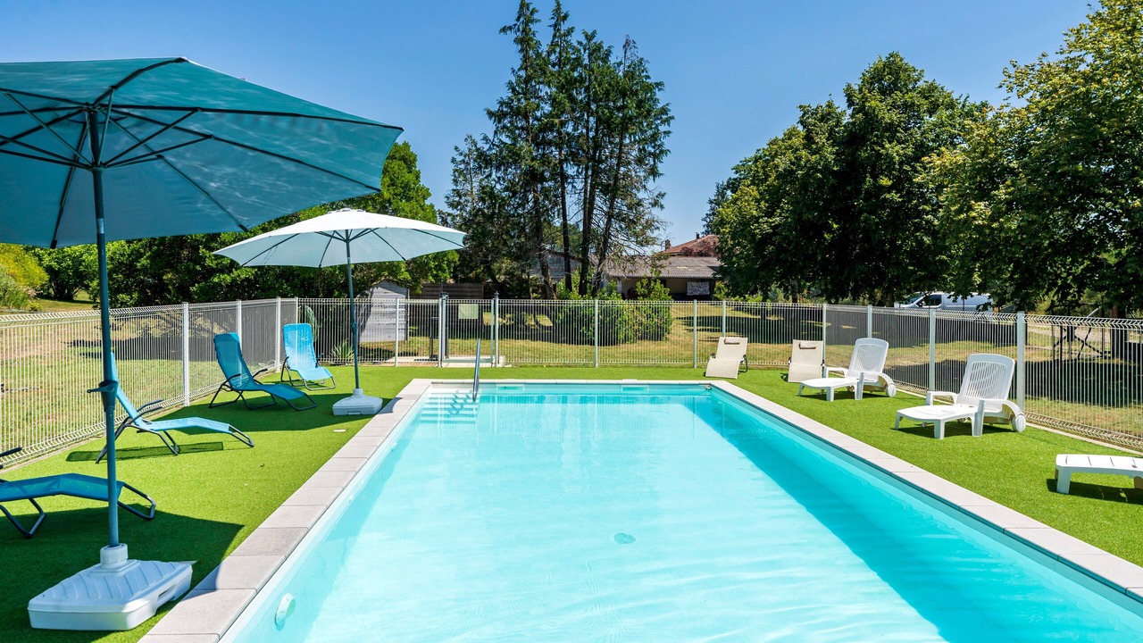 Photo of Outdoor in Lesperon