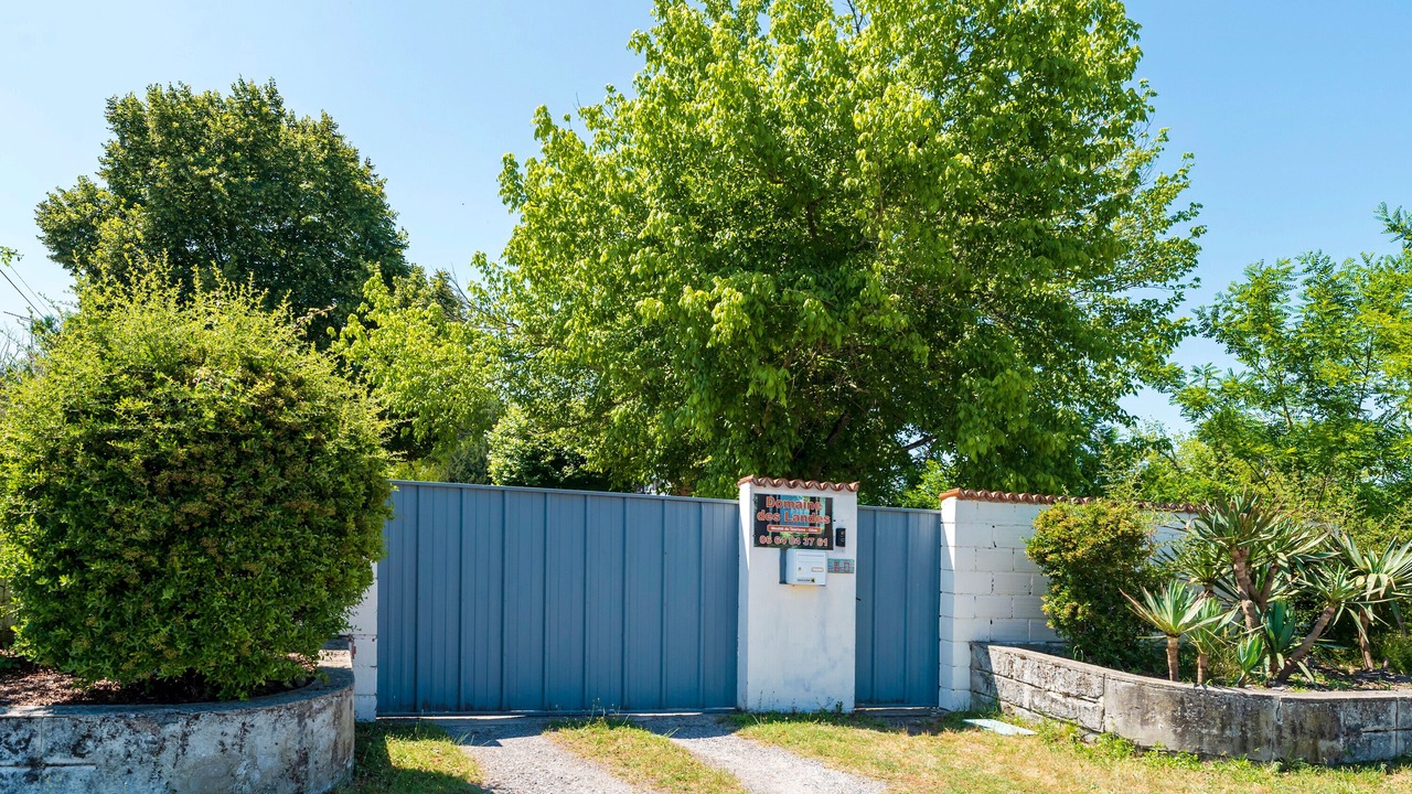 Photo of Outdoor in Lesperon