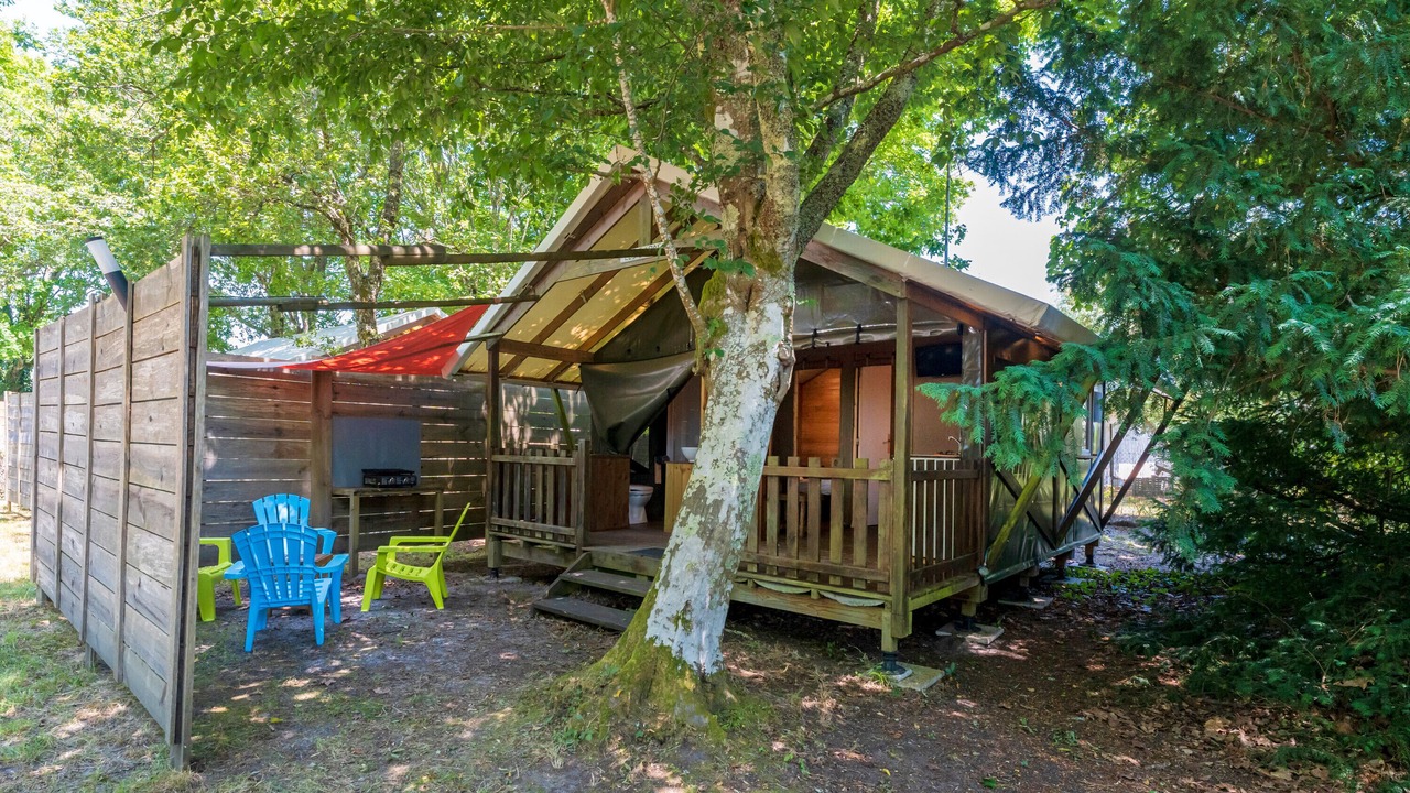 Photo of Patio Balcony in Lesperon