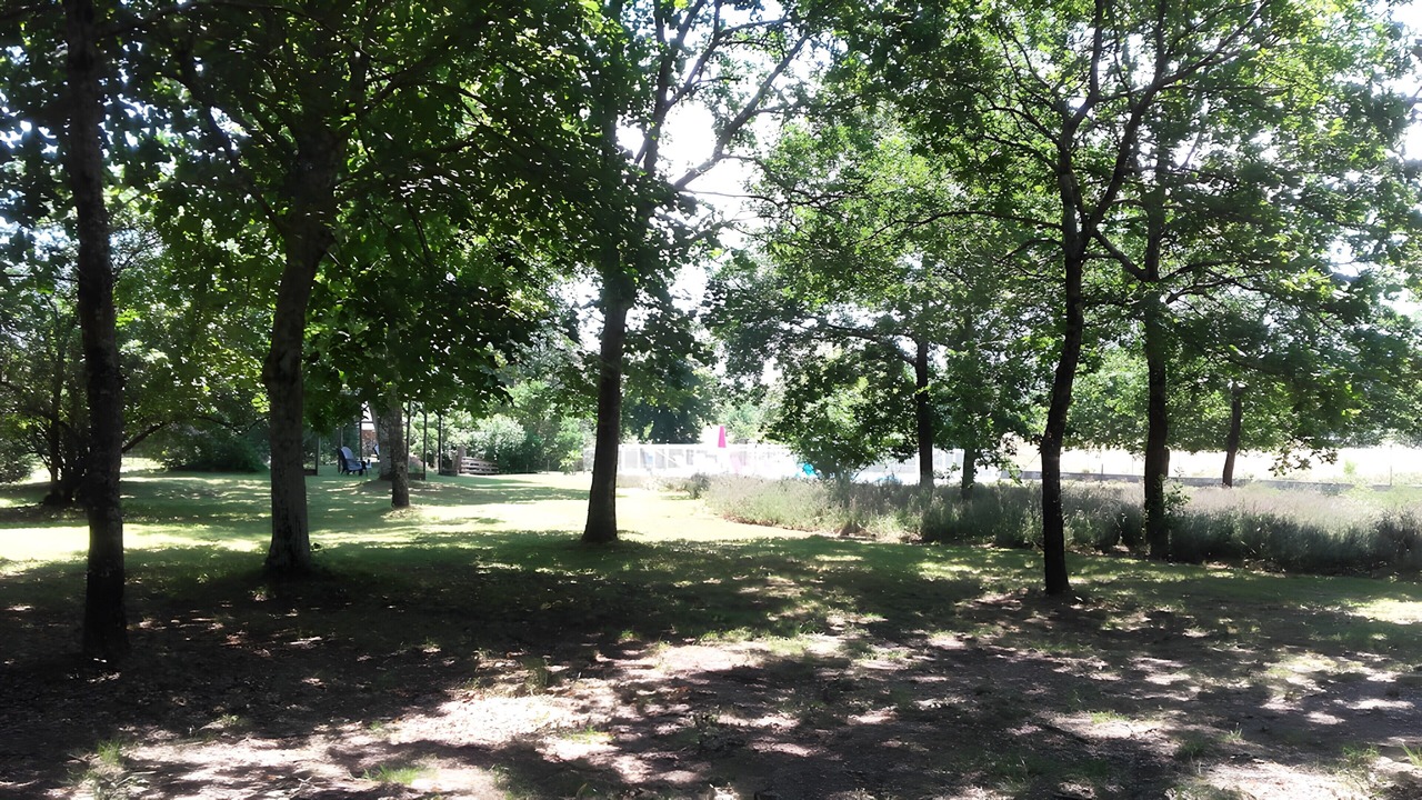 Photo of Outdoor in Lesperon