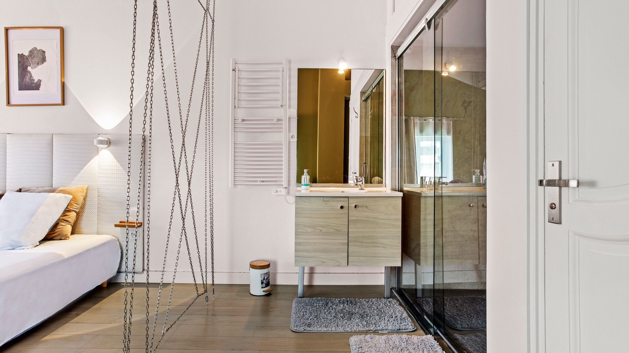 Photo of Bedroom in Le Val