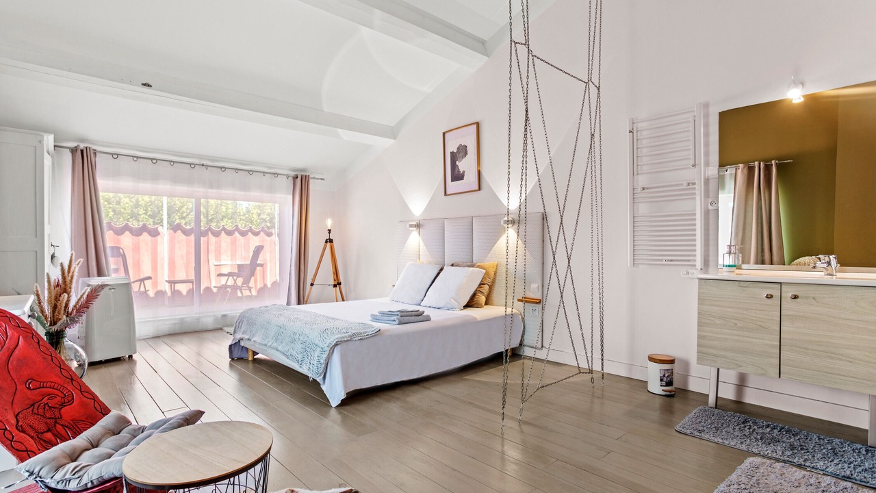 Photo of Bedroom in Le Val