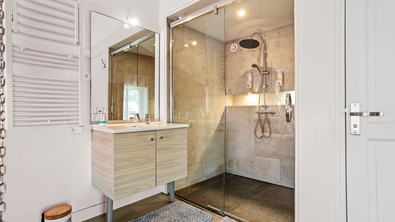 Photo of Bathroom in Le Val