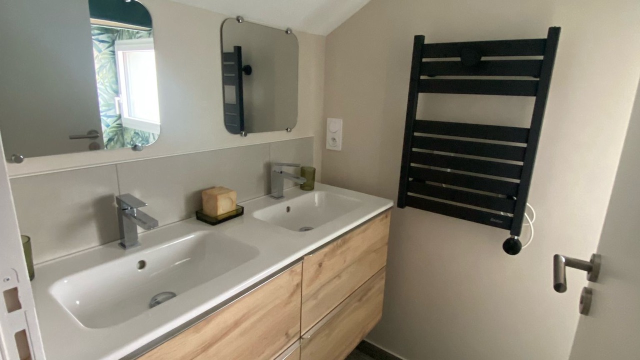 Photo of Bathroom in Prefailles
