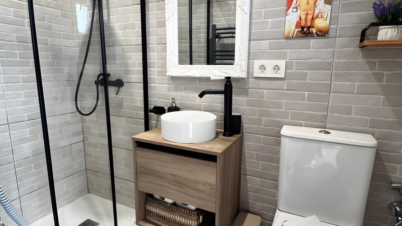 Photo of Bathroom in Yesa