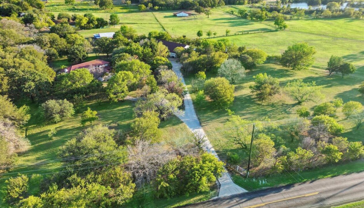 Photo of Outdoor in Bartonville
