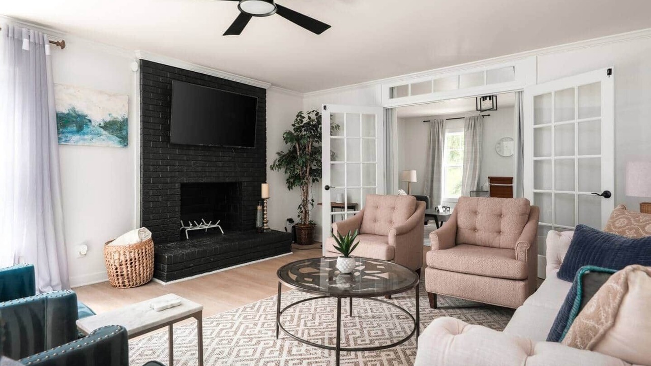 Photo of Livingroom in Durham