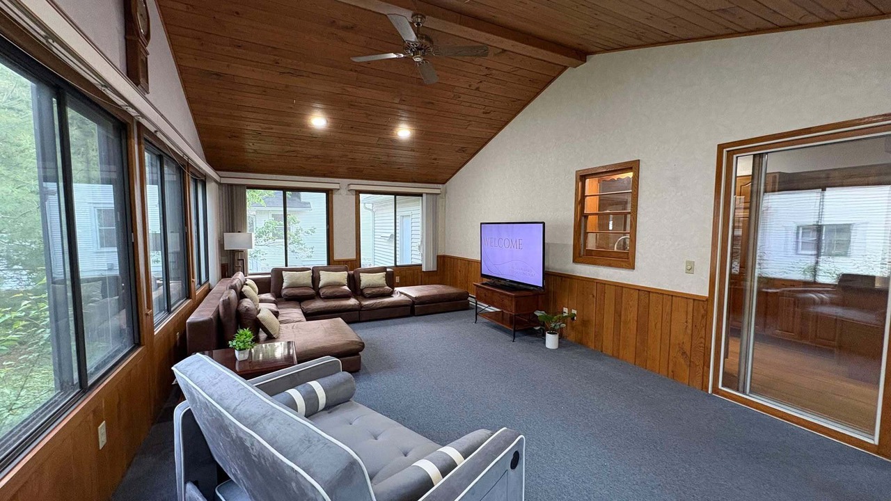 Photo of Livingroom in Chaska