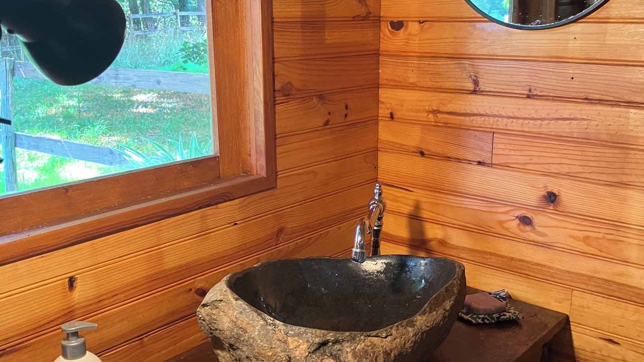Photo of Bathroom in Talensac