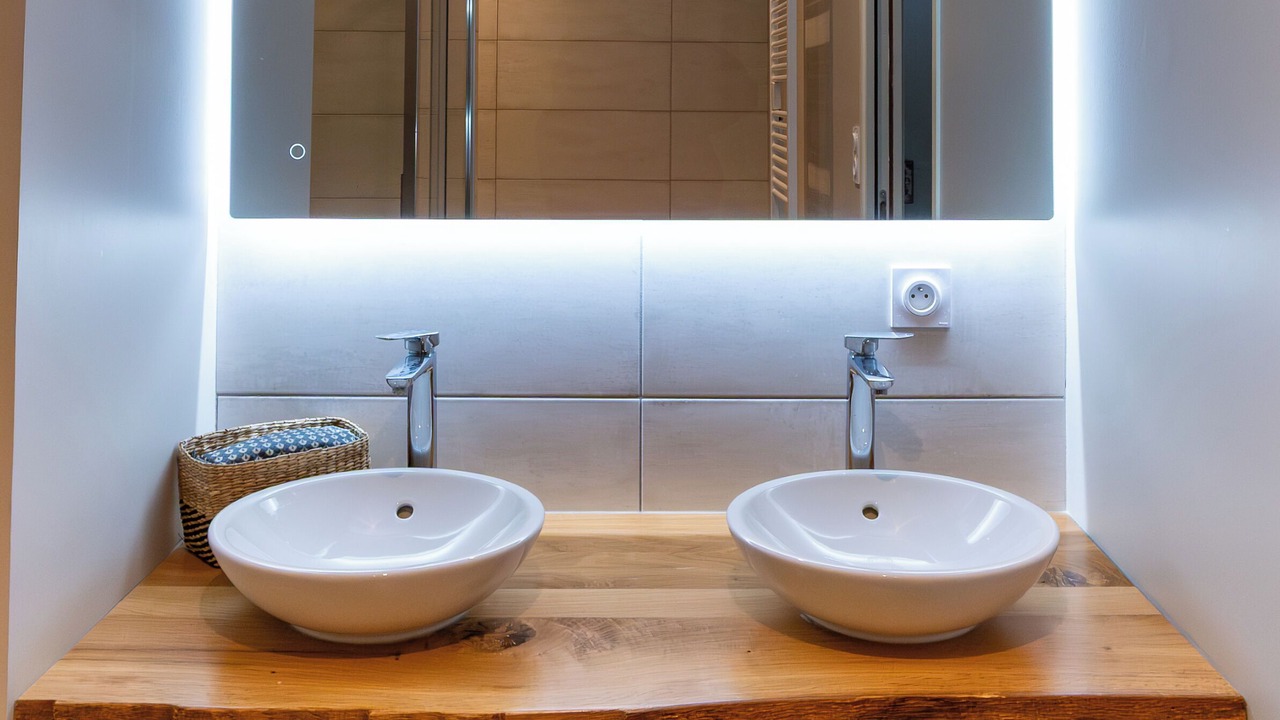 Photo of Bathroom in Julienas