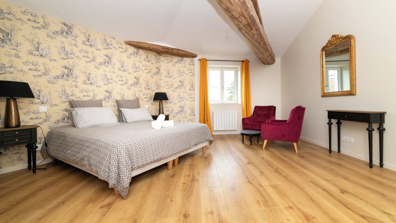 Photo of Bedroom in Julienas