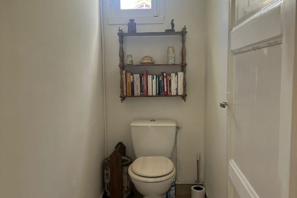 Photo of Bathroom in Saint-Michel-Chef-Chef