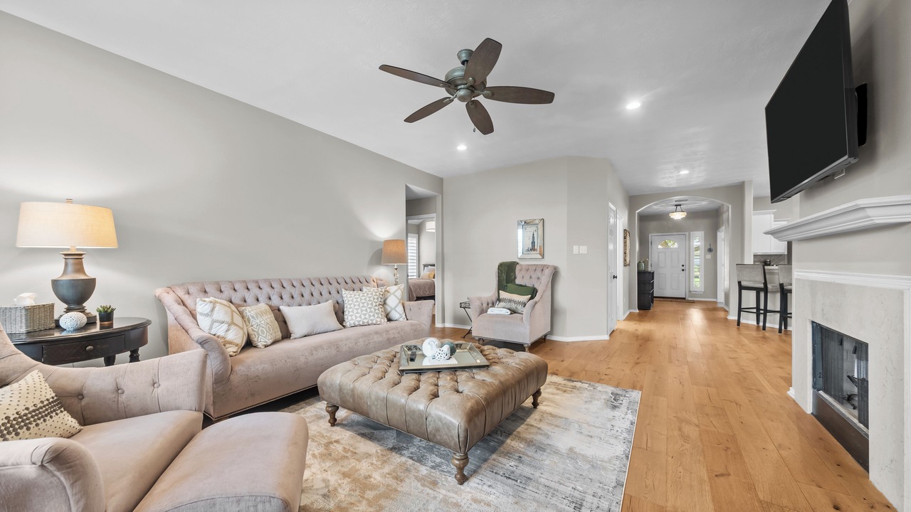 Photo of Livingroom in Tomball