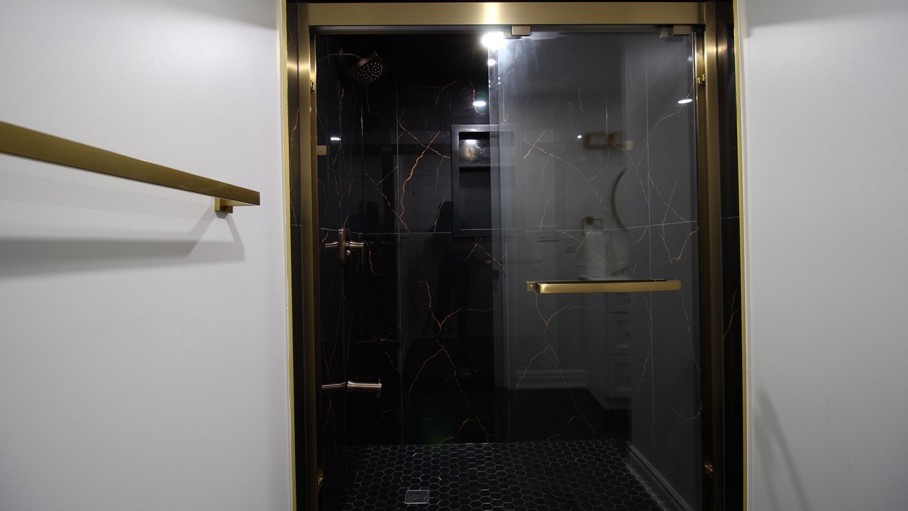 Photo of Bathroom in Rosemount