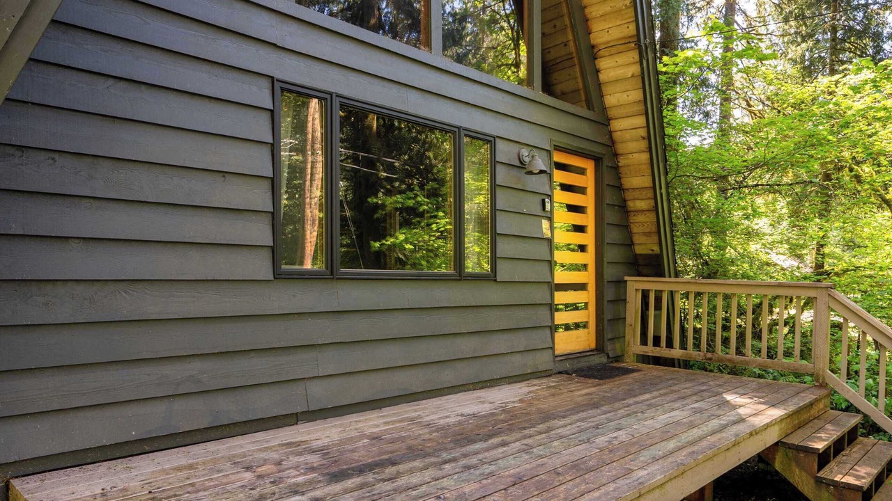 Photo of Patio Balcony in Mount Hood Village