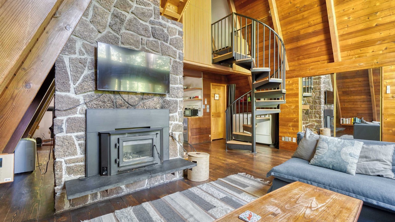 Photo of Livingroom in Mount Hood Village