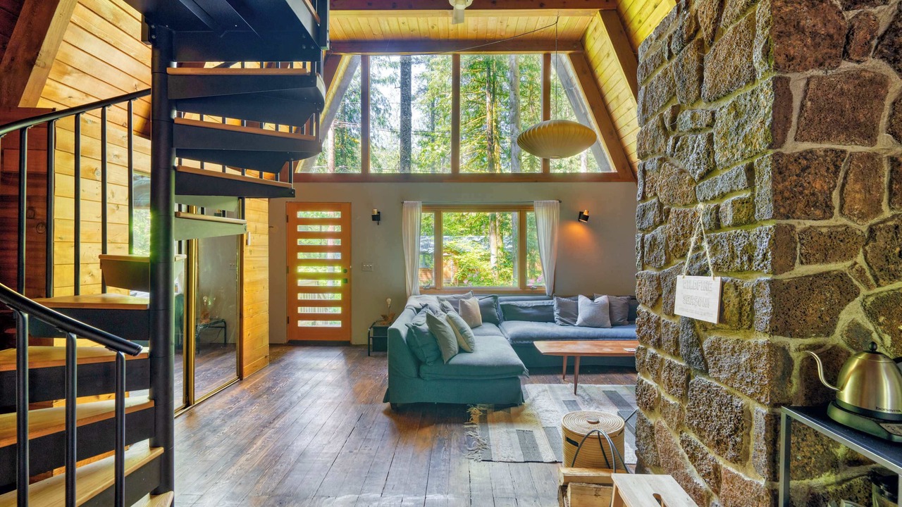 Photo of Livingroom in Mount Hood Village