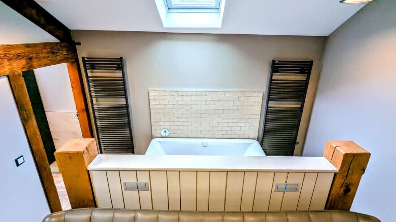 Photo of Others in Honley