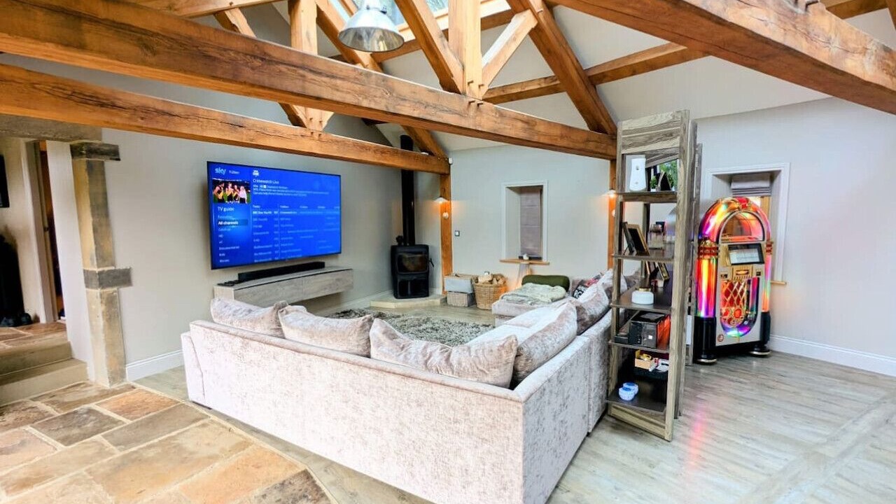 Photo of Others in Honley