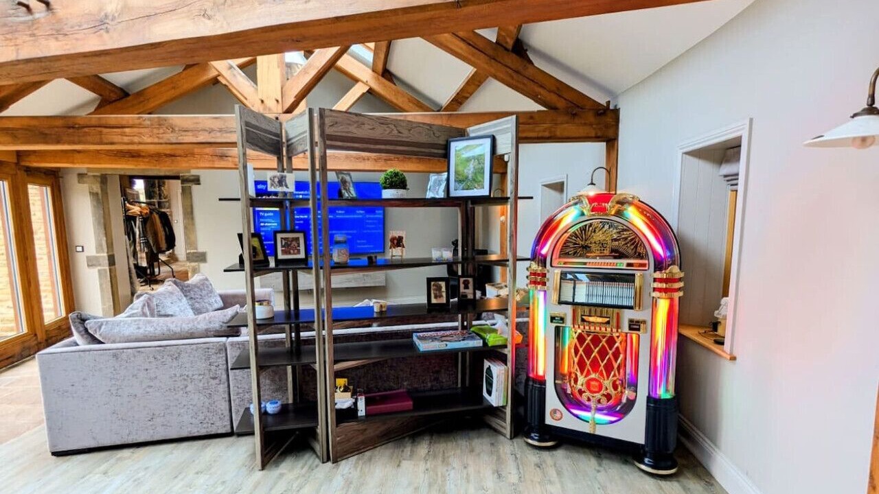 Photo of Others in Honley