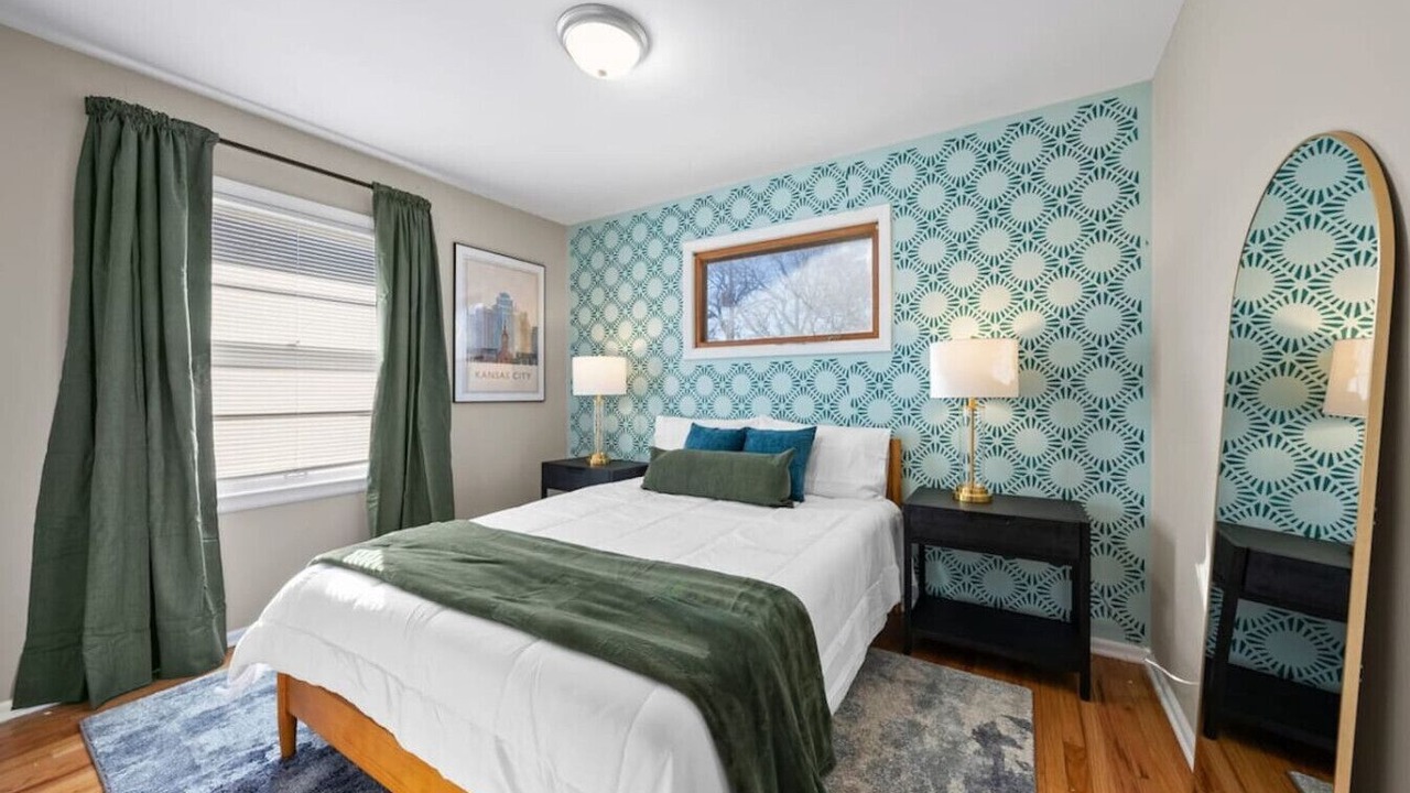 Photo of Bedroom in Rosedale