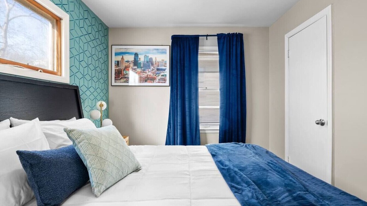 Photo of Bedroom in Rosedale
