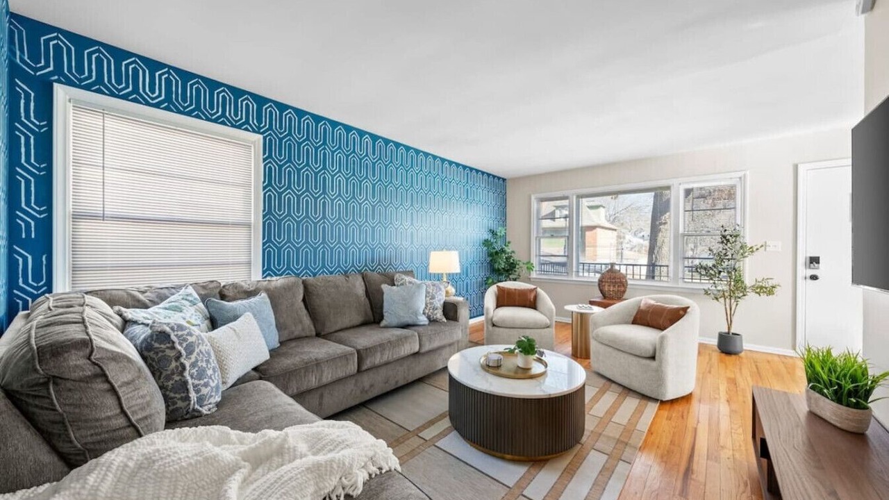 Photo of Livingroom in Rosedale