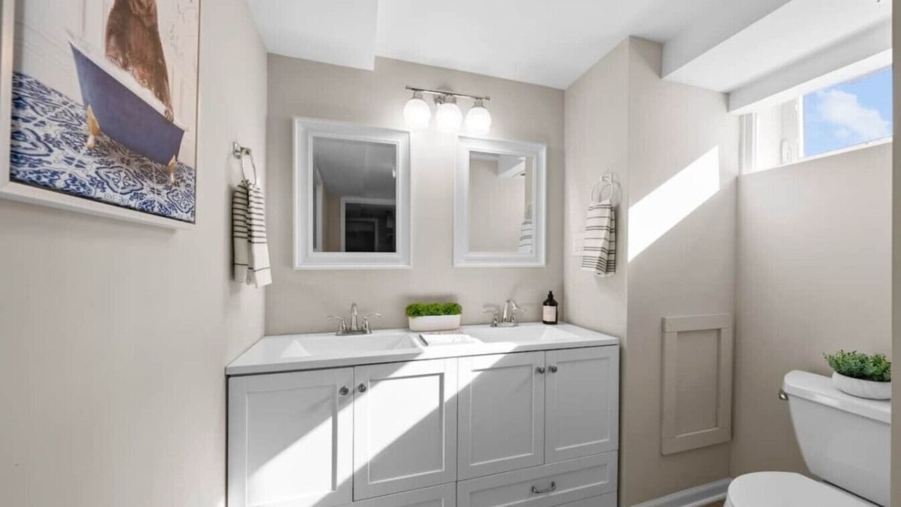 Photo of Bathroom in Rosedale