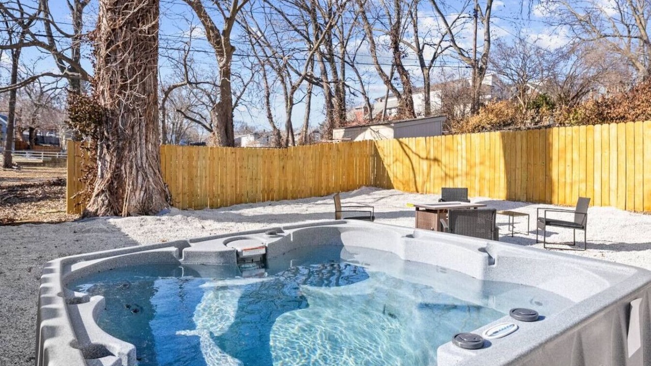 Photo of Outdoor in Rosedale