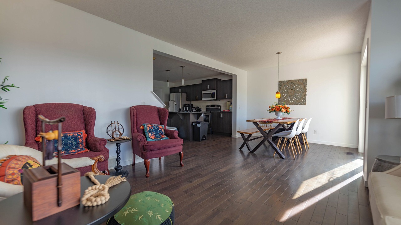 Photo of Livingroom in Cochrane