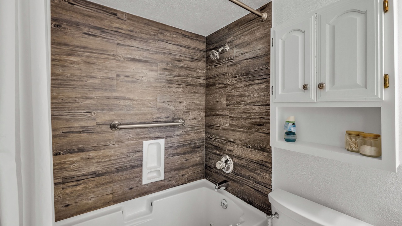Photo of Bathroom in Broken Arrow