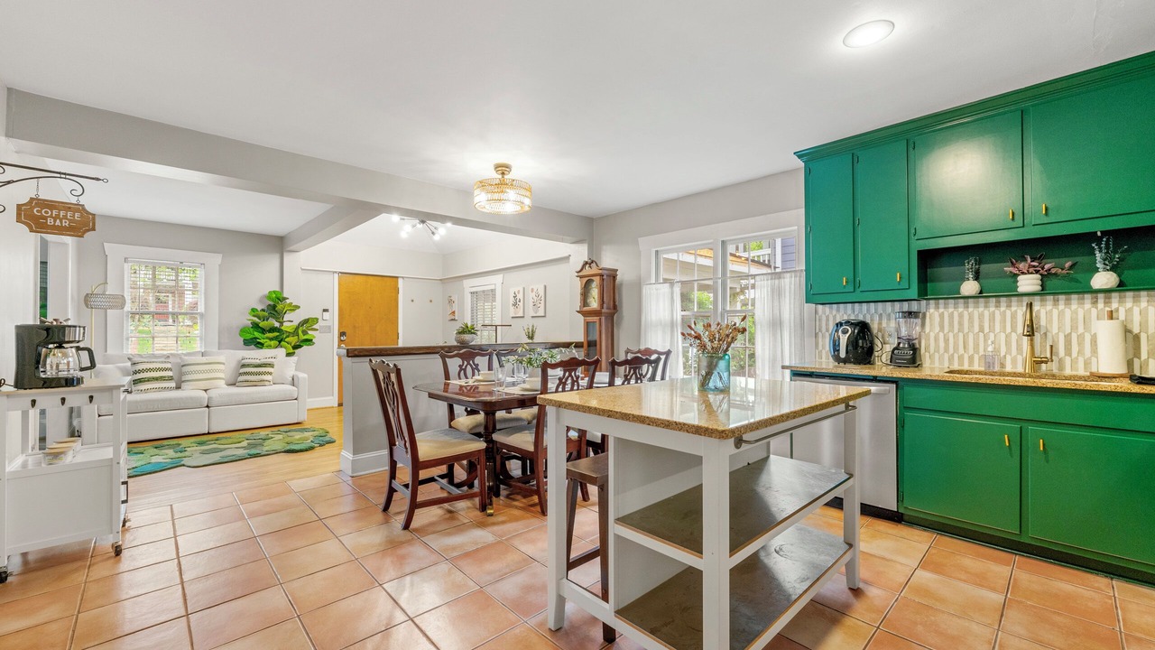 Photo of Others in Oakhurst