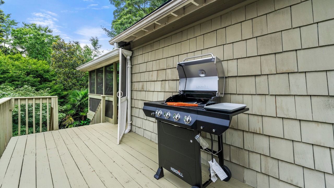 Photo of Patio Balcony in Oakhurst