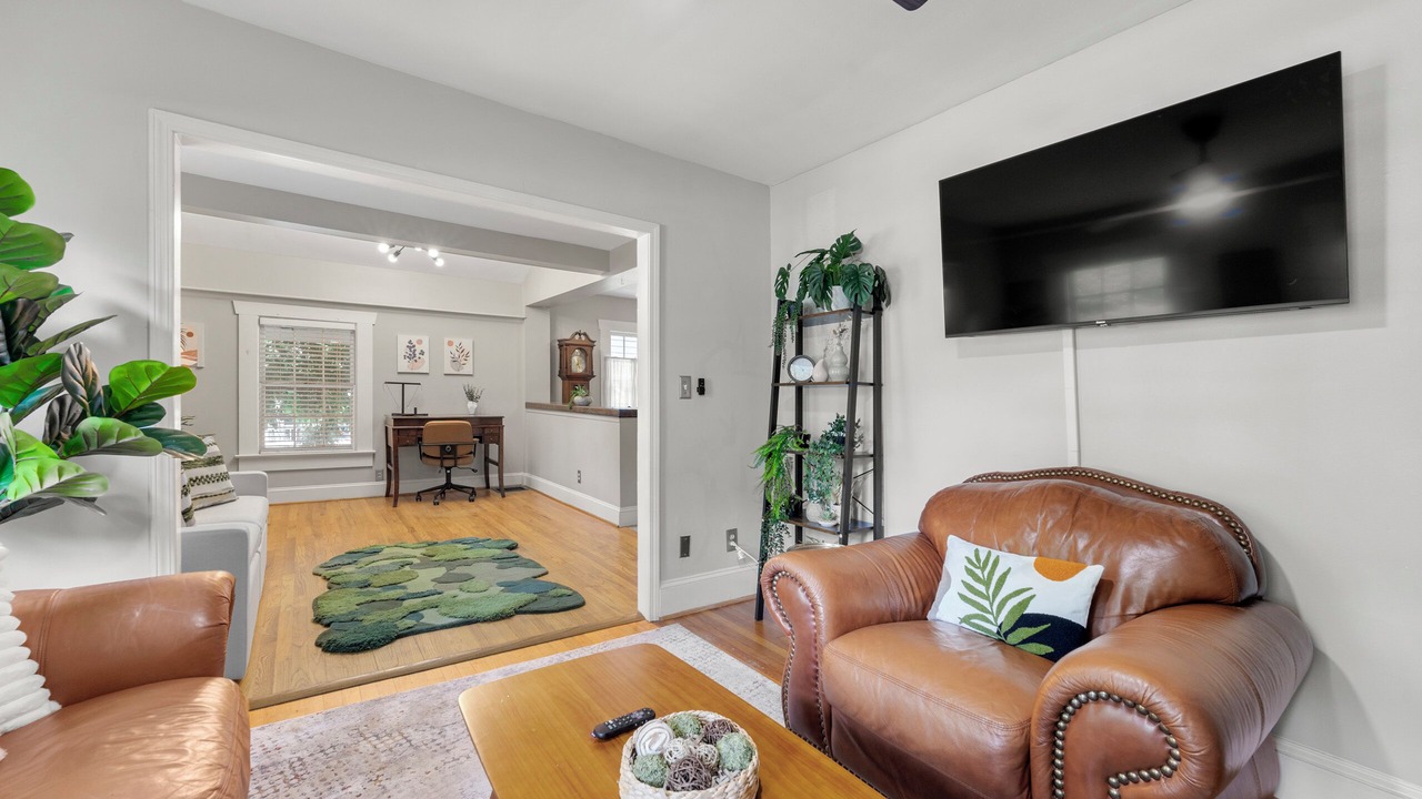 Photo of Livingroom in Oakhurst