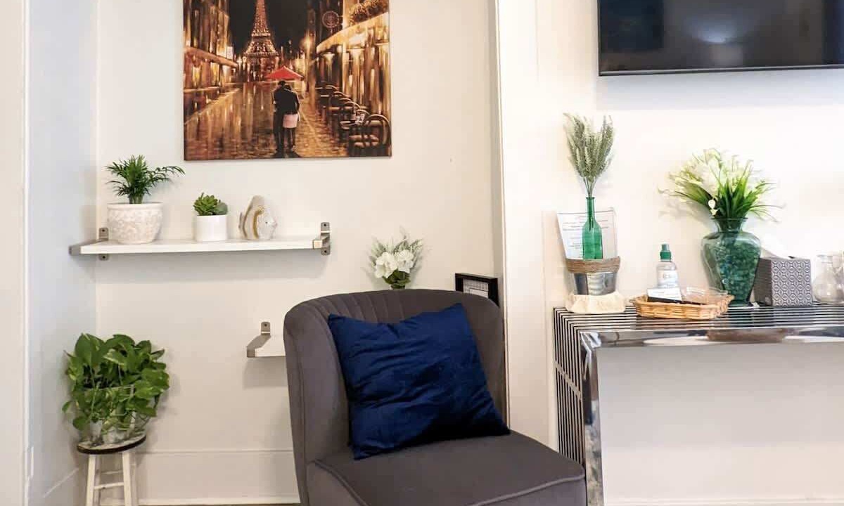 Photo of Livingroom in Downtown Long Beach
