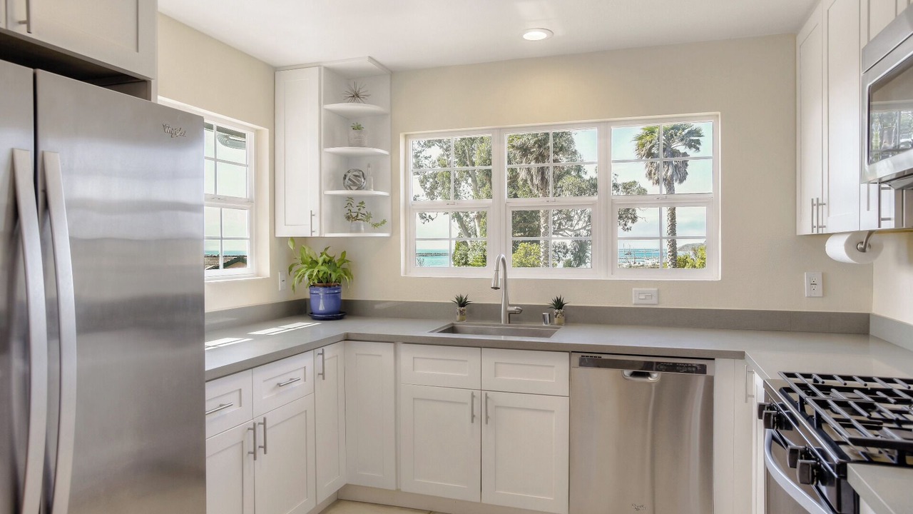 Photo of Kitchen in El Granada