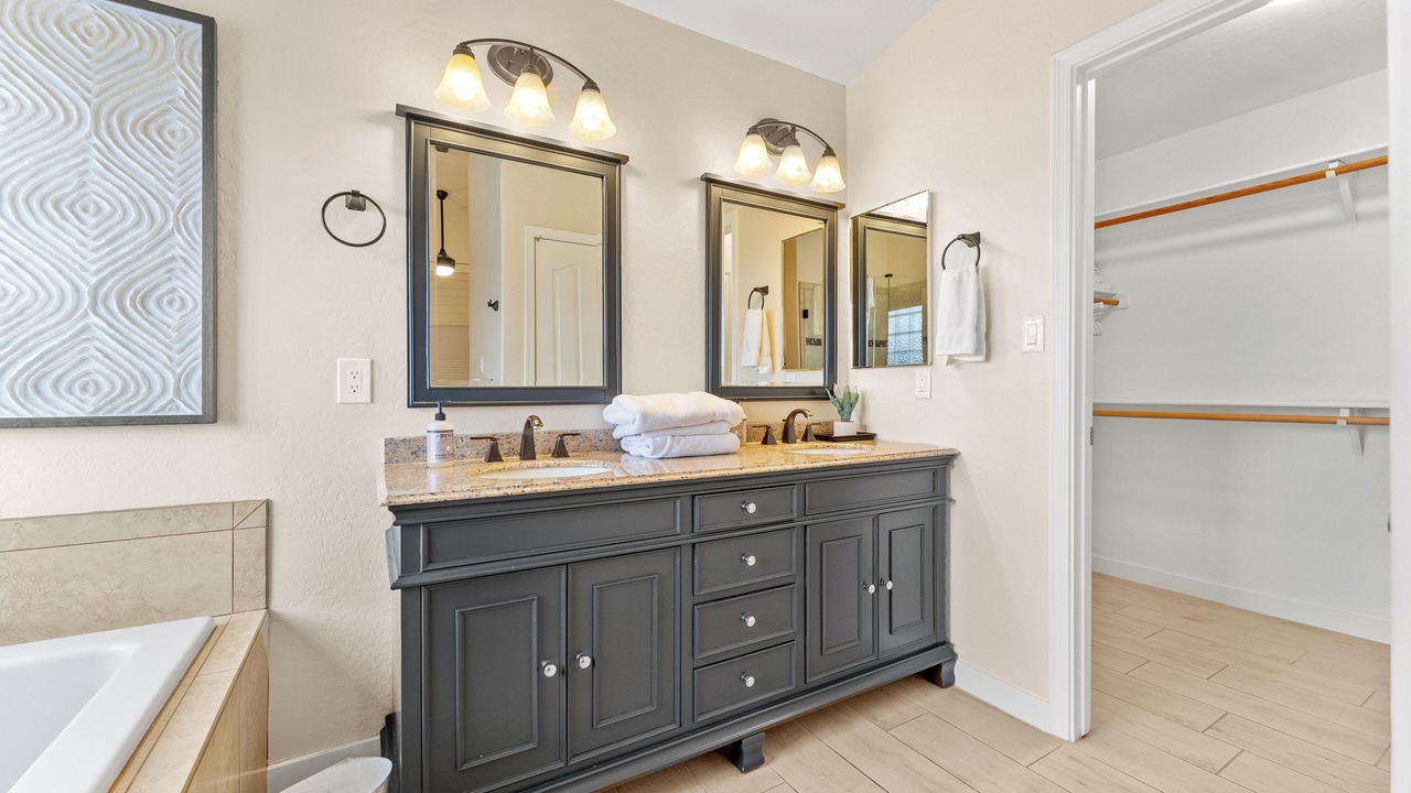 Photo of Bathroom in Foothills