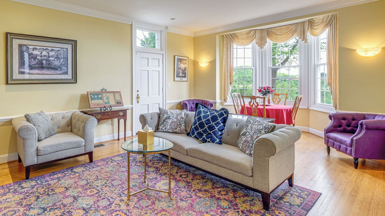Photo of Livingroom in Radford