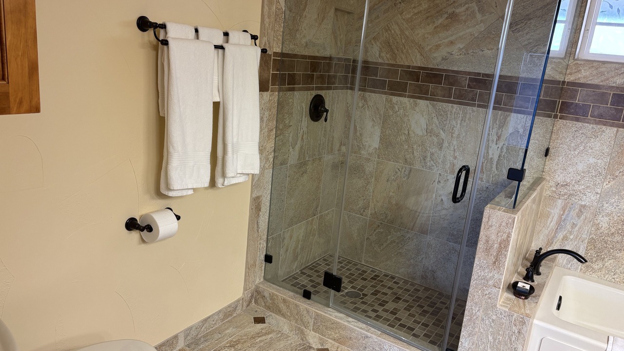 Photo of Bathroom in Lampasas