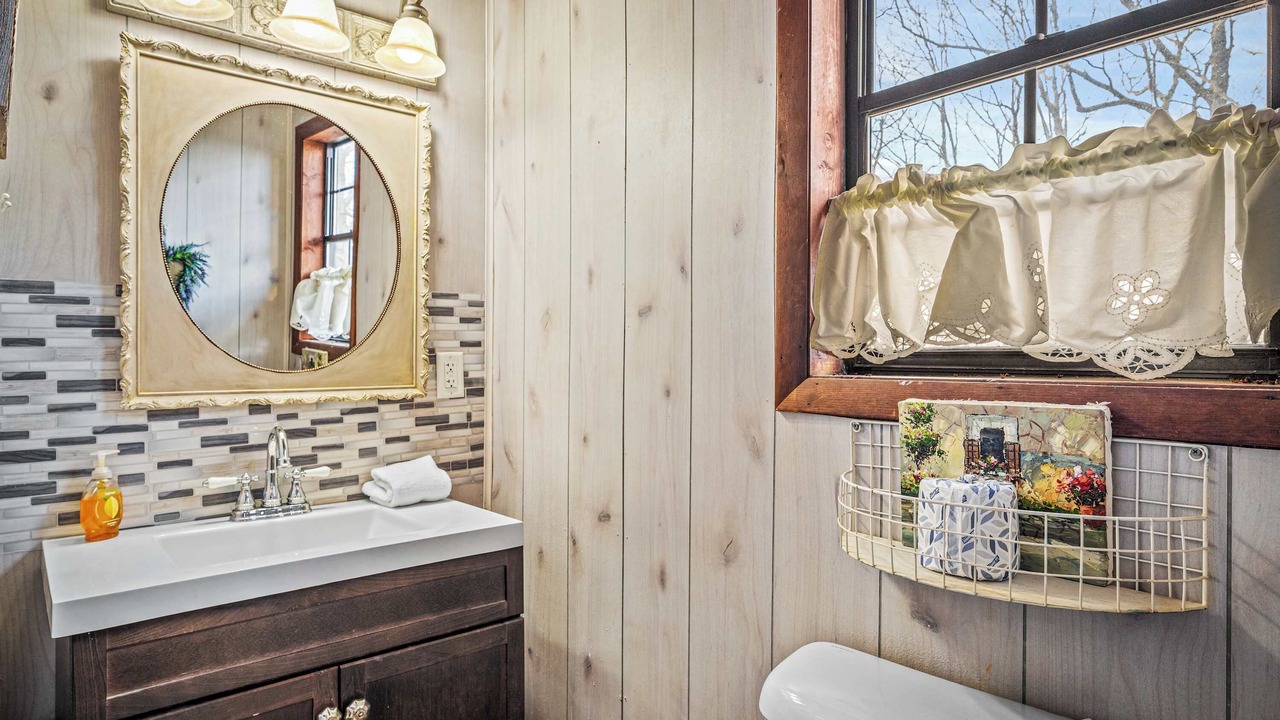 Photo of Bathroom in Mentone