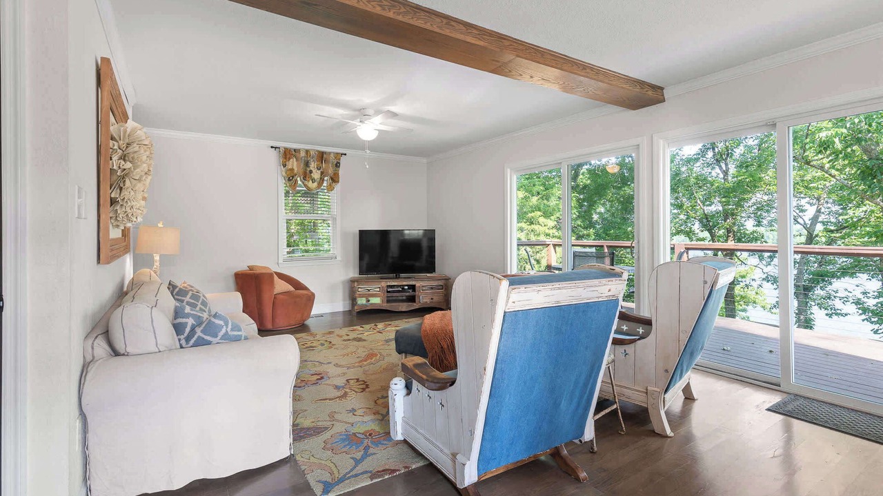 Photo of Livingroom in Decatur